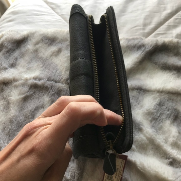 Target Grey Wallet - Picture 5 of 6